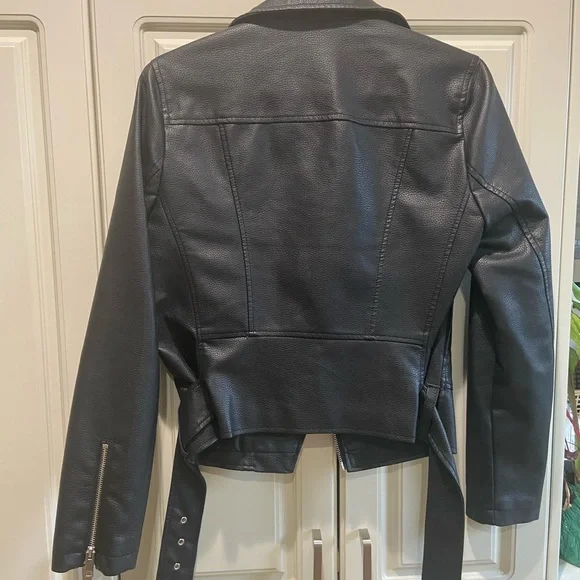 Dynamite Leather Jacket - Picture 2 of 3